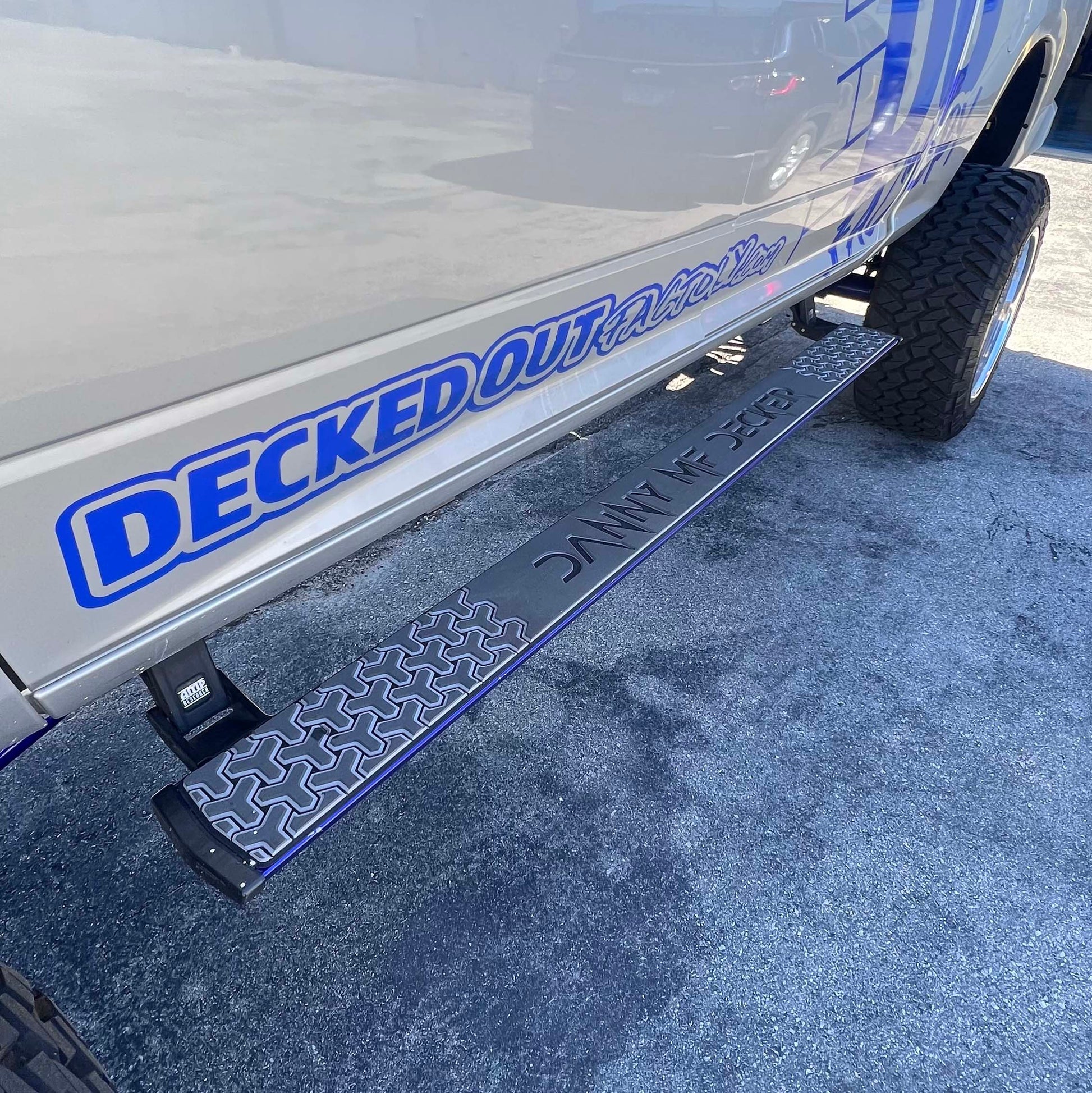 Best Side Steps for Pickup Trucks: Enhance Accessibility & Style