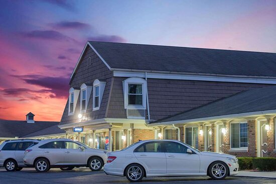 Best Accommodations Near Mid-Ohio Sports Car Course: Book Now!
