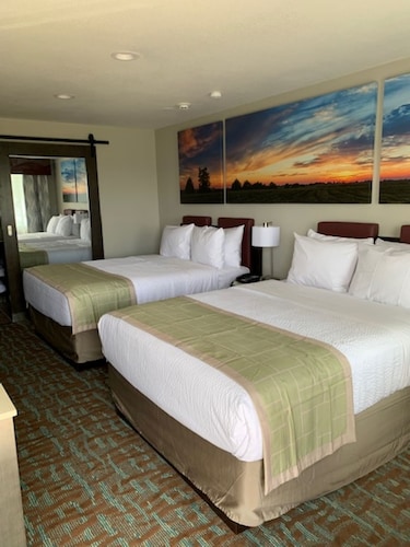 Best Accommodations Near Mid-Ohio Sports Car Course: Book Now!