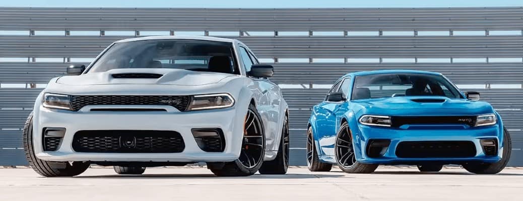 Muscle Cars vs Sports Cars： Power, Performance, and Precision