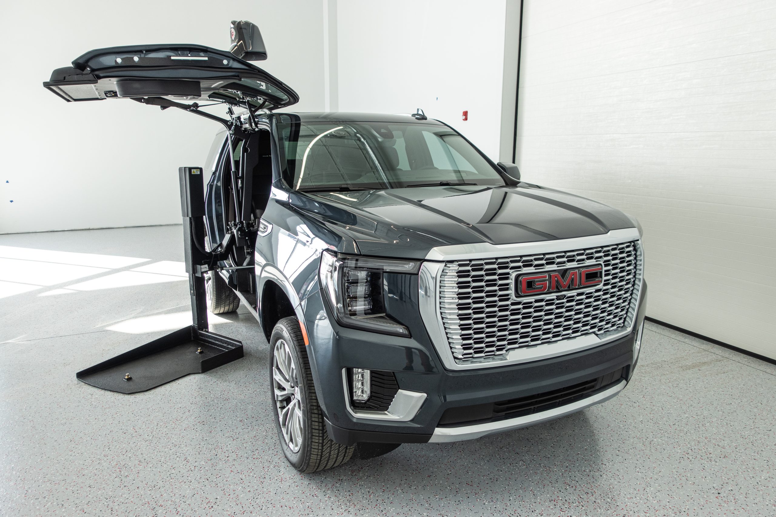 Chevrolet Tahoe Wheelchair Conversion SUV: Accessible Luxury for All