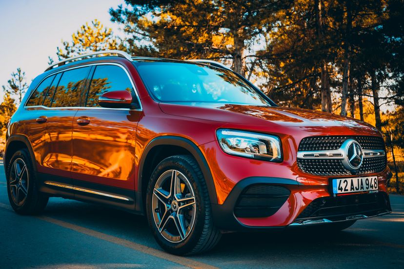 Discover the Best SUVs for Towing: Ultimate Guide for Heavy-Duty Hauling