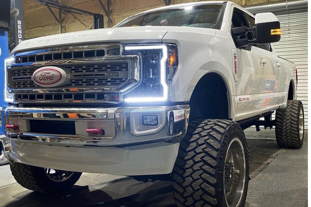 Top LED Headlights for Pickup Trucks: Improve Your Road Safety