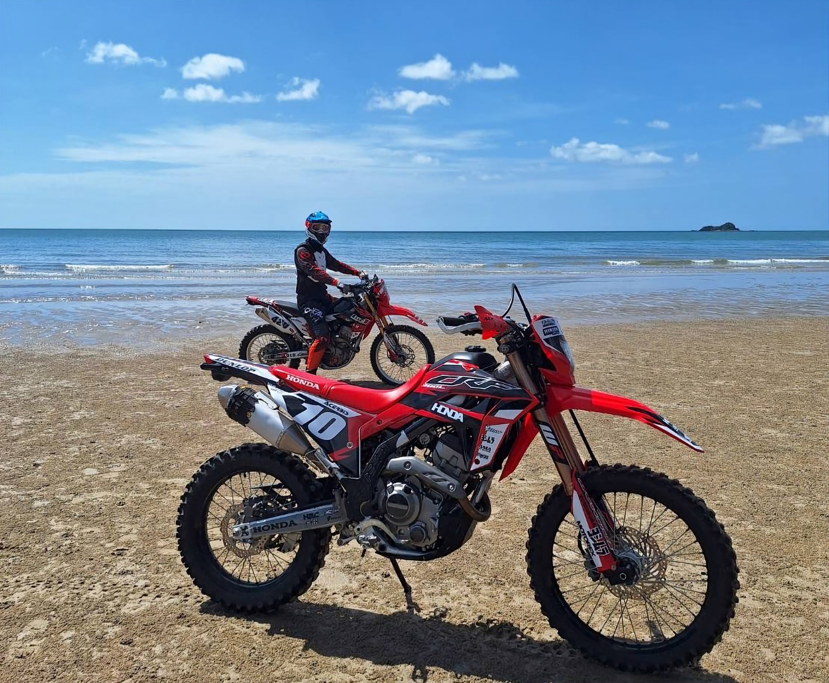 Discover Hua Hin with Thrilling Thailand Motorcycle Tours & Enduro Experiences