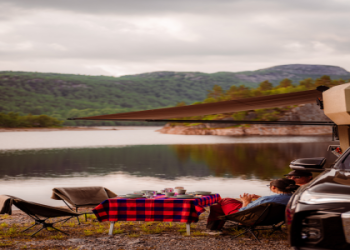 How to Set Up Pickup Truck Camping for an Unforgettable Adventure