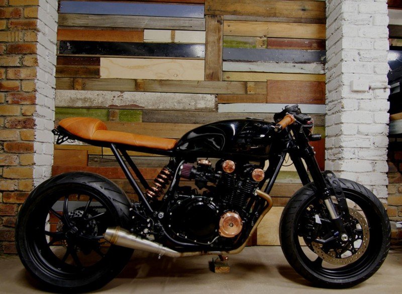 How to Build a Custom Tracker Motorcycle: Tips and Inspiration for Enthusiasts