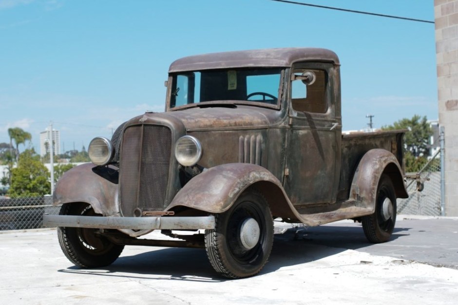 1935 Chevrolet Pickup Truck for Sale: Rare Collectible with Original Features
