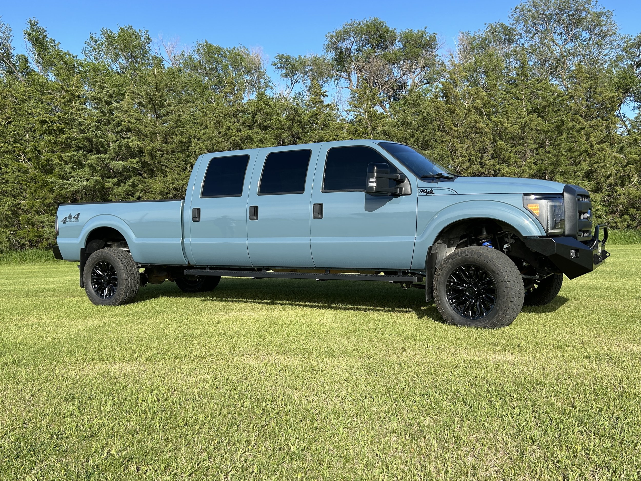 Find the Perfect 6-Door Pickup Truck for Sale – Explore Top Deals Today!