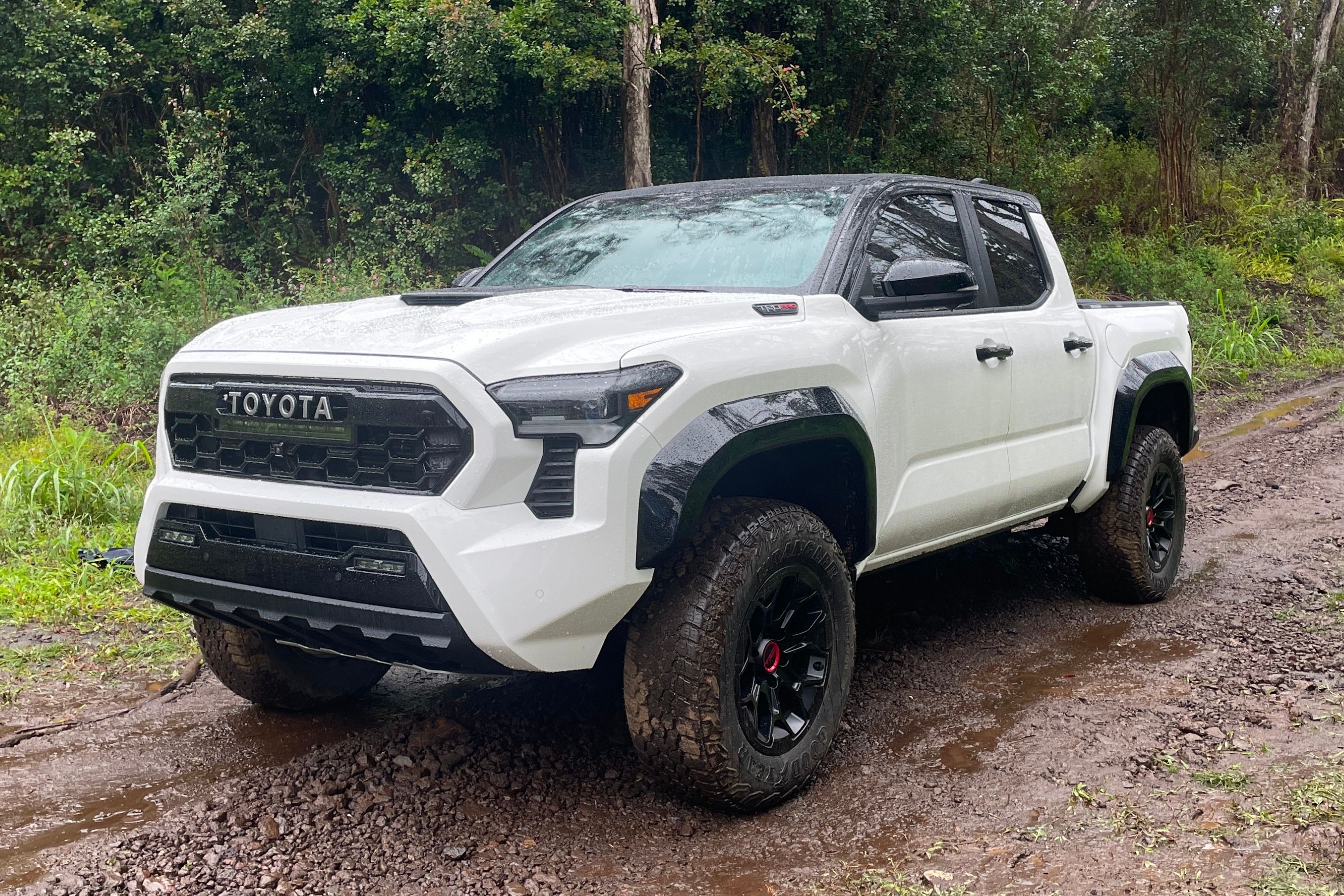 5 Best 4-Cylinder Pickup Trucks to Buy in 2024: Performance and Value