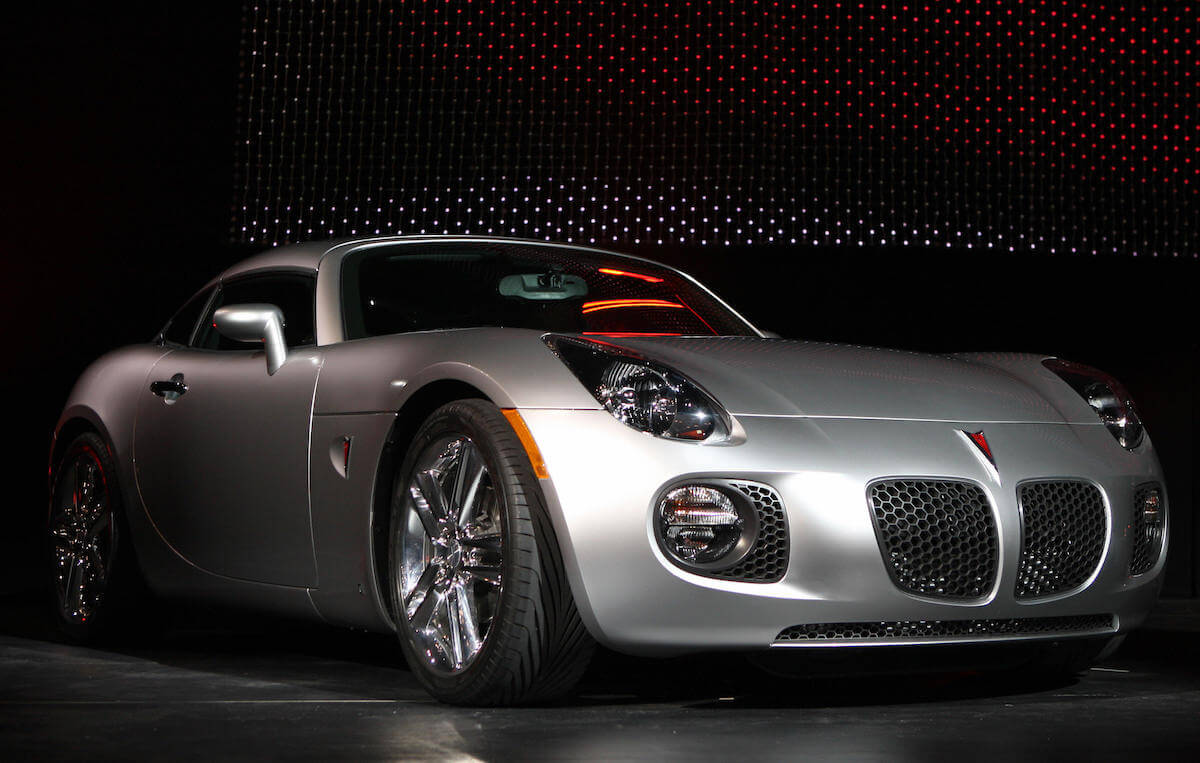The New Pontiac Sports Car 2023: Check Out the Cool Features and Price Tag!