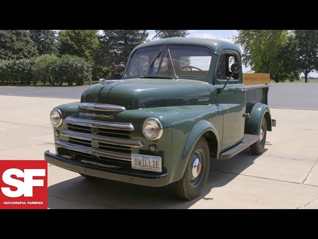 Restoring a 1949 Dodge Pickup Truck: Tips and Tricks for a Smooth Ride