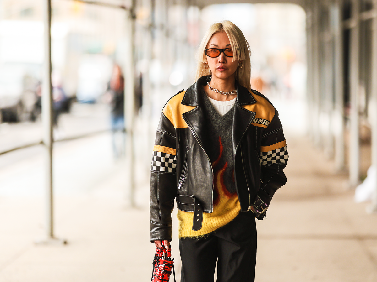Where to buy ladies leather motorcycle jacket (Top stores revealed)