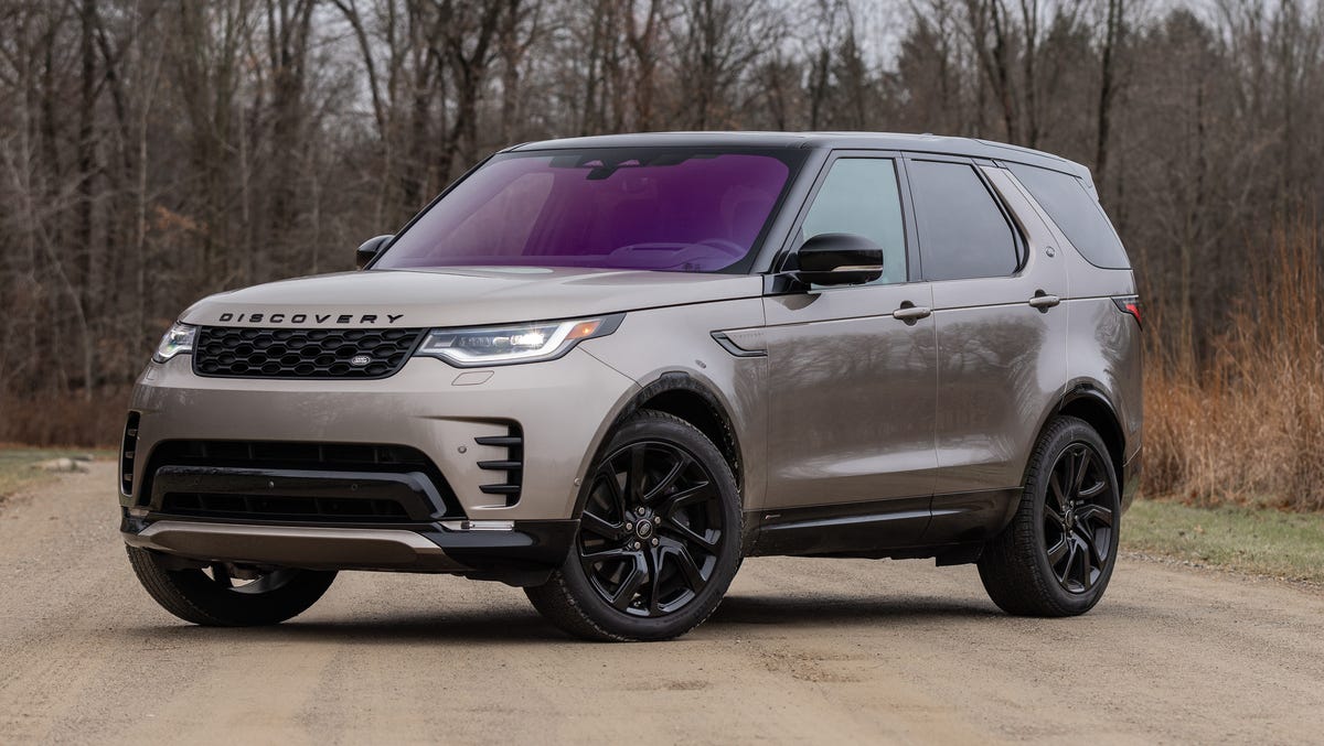 SUV Discovery Review: Is This the Best Family Vehicle for Your Adventures and Daily Life