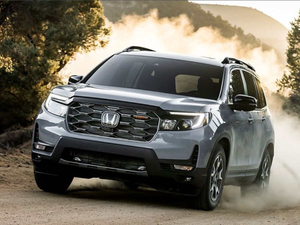 Need a Family Car? The Best 3 Row Honda SUV Options for 2023