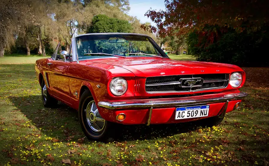 Classic Ford Sports Cars: Tips for Buying and Owning One?