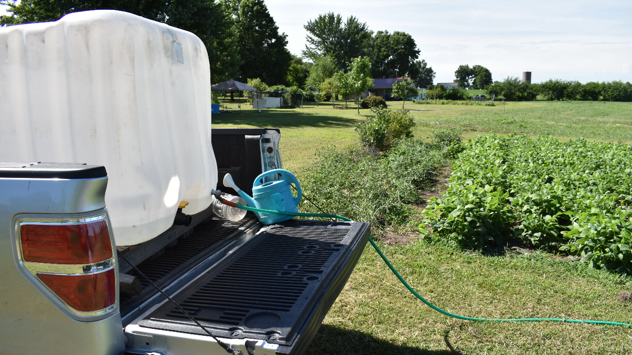 Best Water Tanks For Pickup Trucks (Easy Buying Guide For Truck Owners)