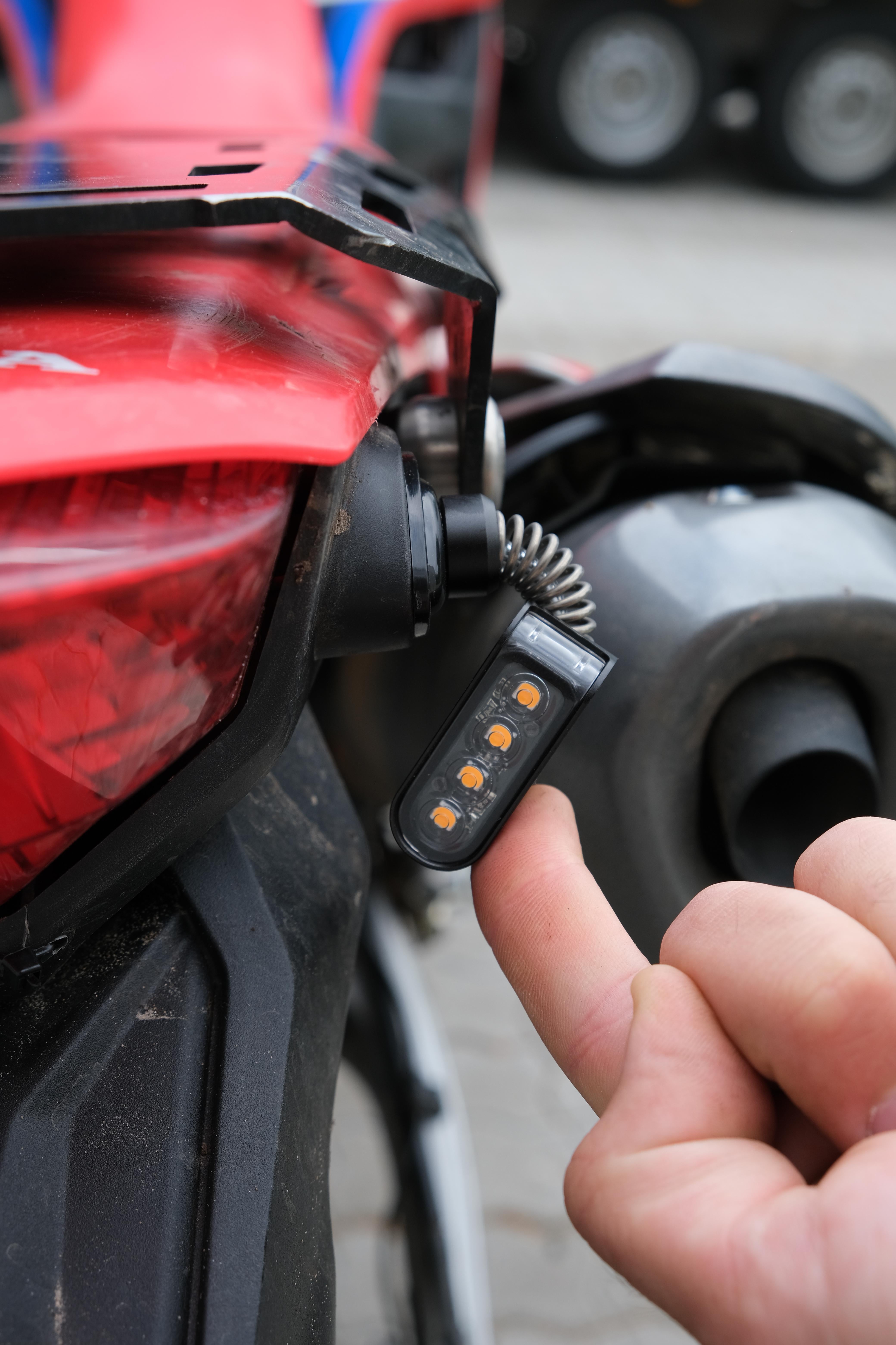 Duel Sport Motorcycle LED Flashers Work But Brake Light Doesnt: Is It a Bulb or Wiring Issue?