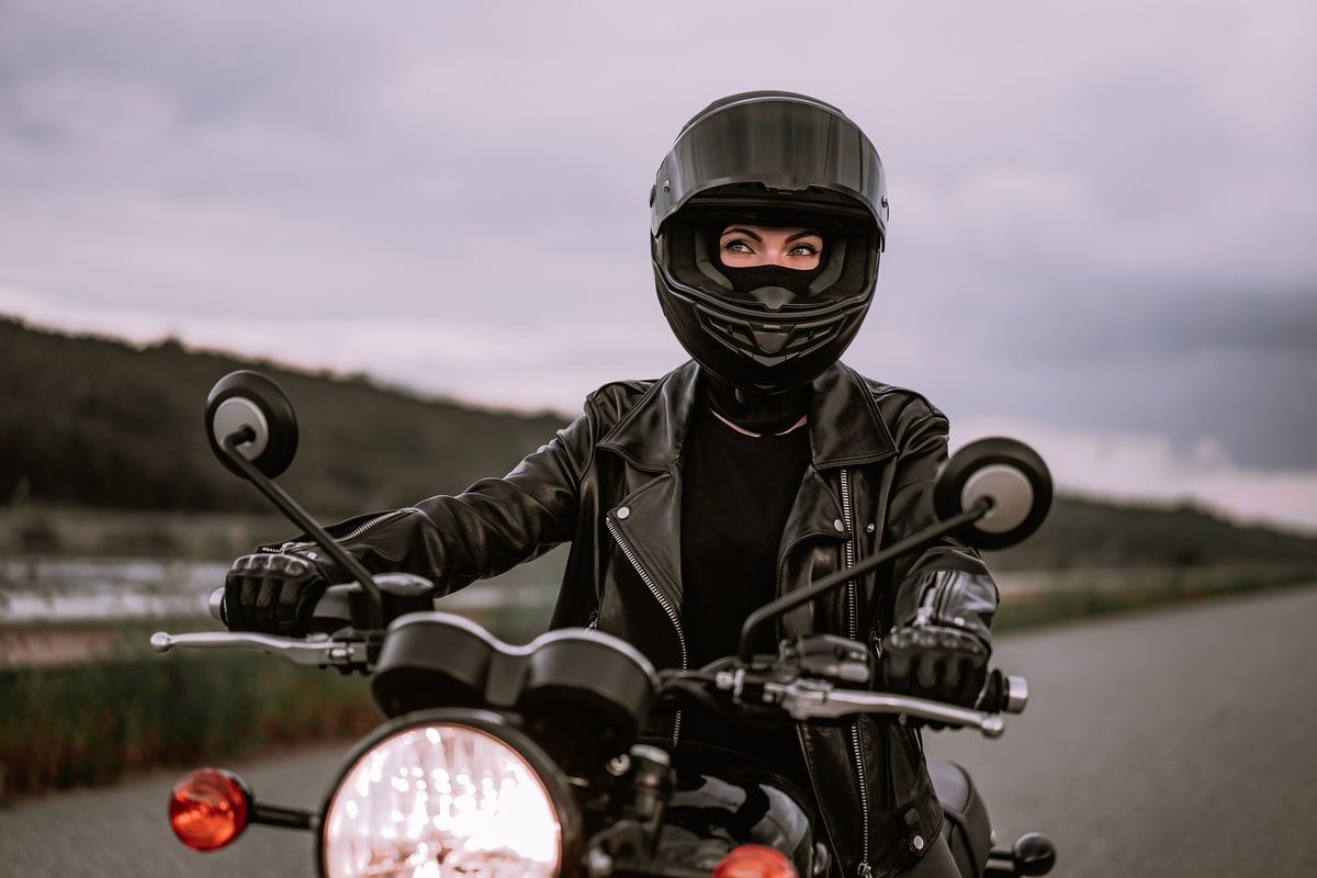 Cool Motorcycle Helmet Styles: Ride in Style and Stay Safe on the Road