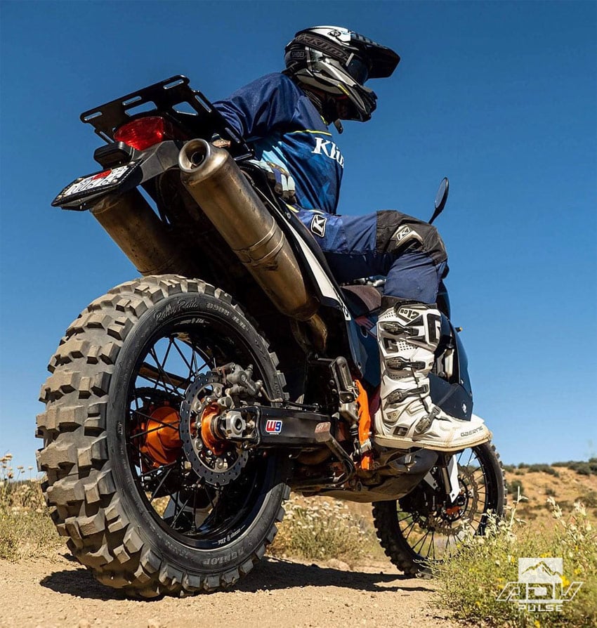 Best All Terrain Motorcycle Tires for Off Road Desert Riding: Ultimate Guide!
