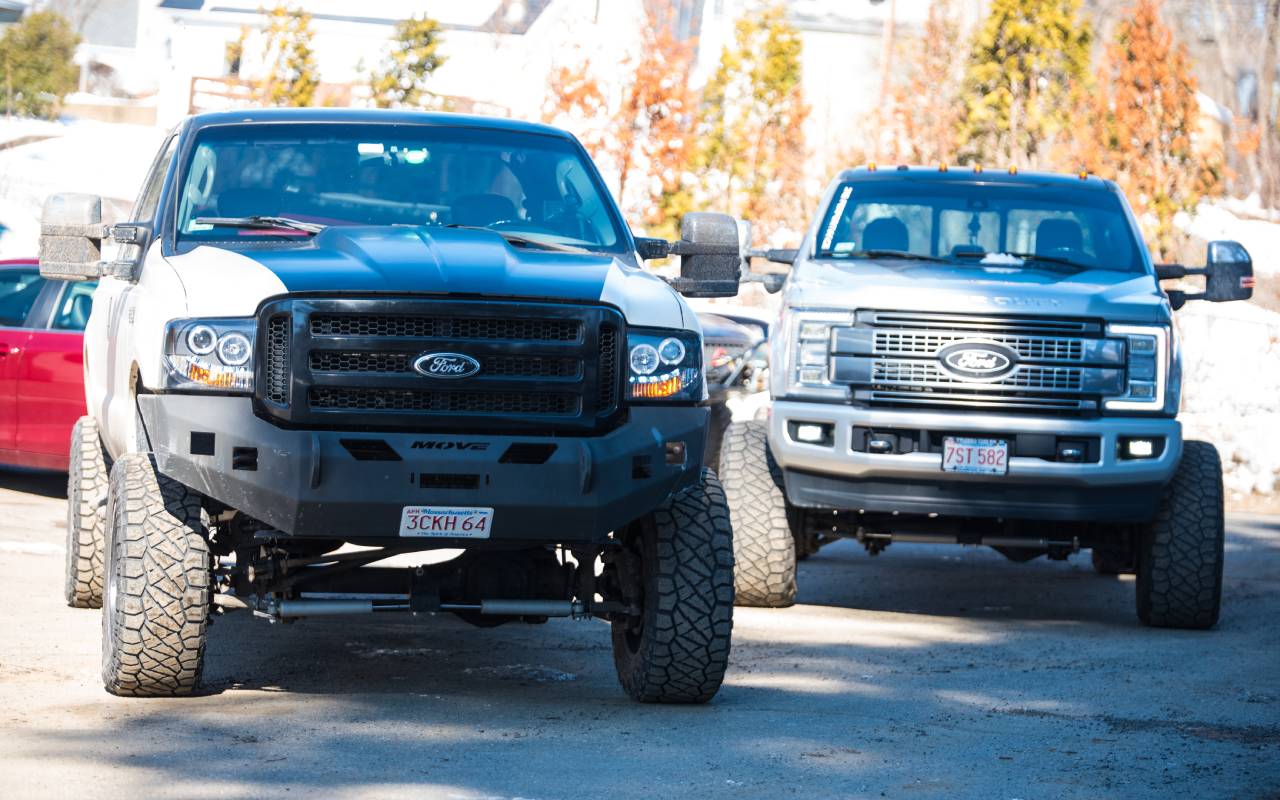 Pickup Truck Lift: How to Choose the Right Lift Kit for Your Truck